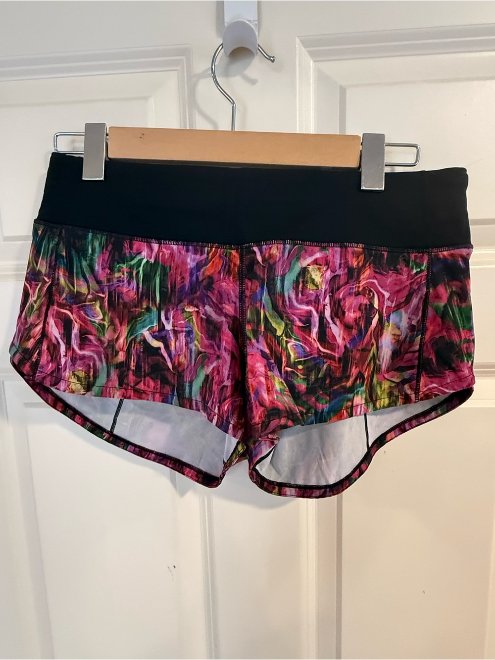 lululemon athletica Black-Waistband Floral Print Athletic Shorts